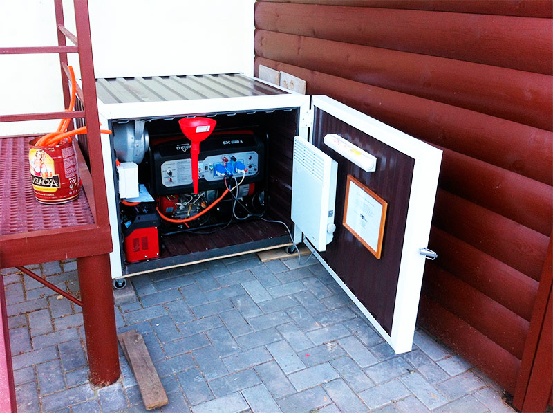 Házi készítésű tartály a generátor számára