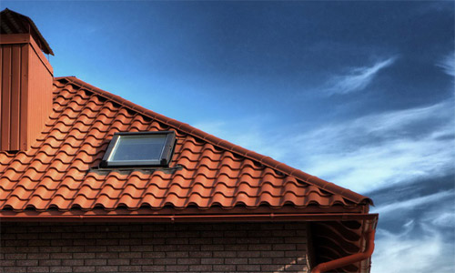 Inclinação do telhado para várias condições e materiais de cobertura
