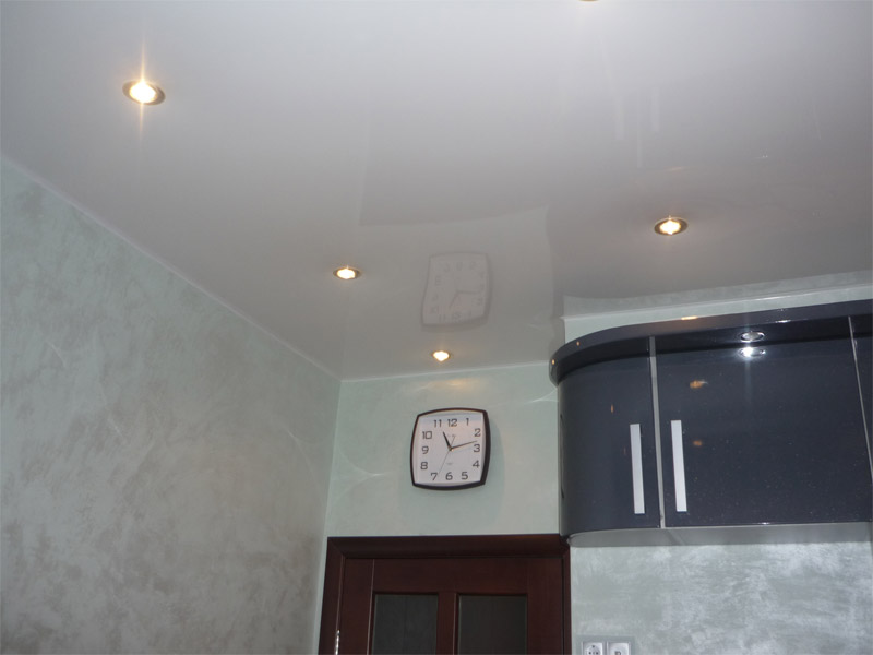 Glossy ceiling surface