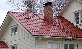 Устройството на покрив от метална плочка