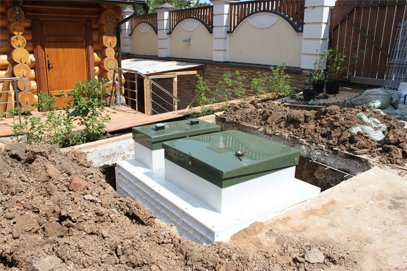 Installation of a deep wastewater treatment system